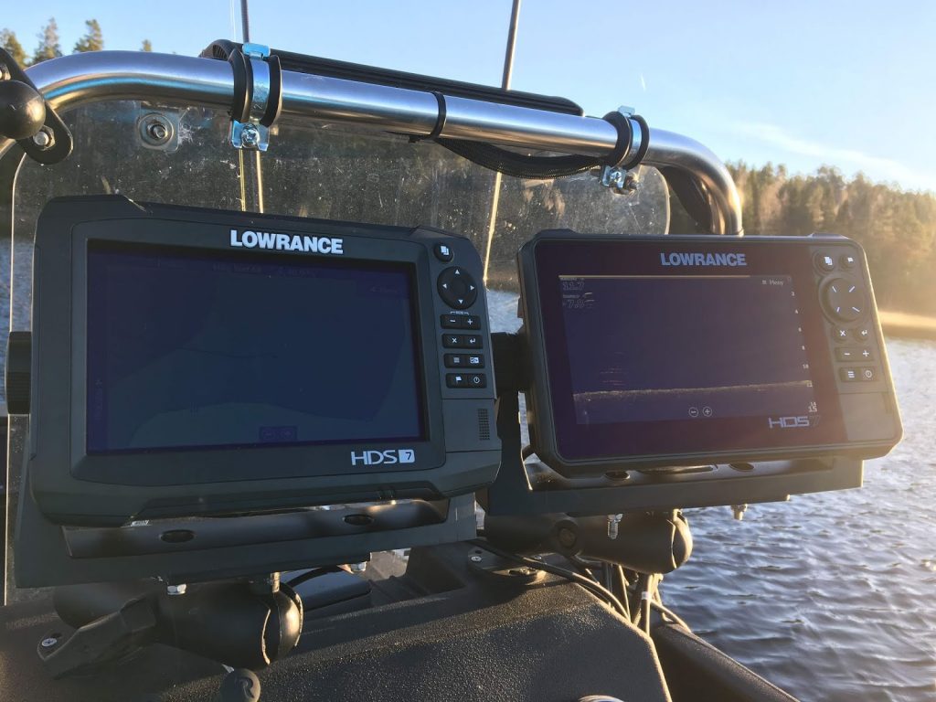 5 Outstanding Side Imaging Fish Finders – Employ the Best Technologies!
