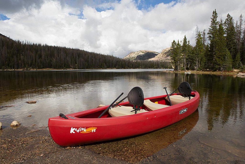 6 Best Solo Canoes - Enjoy Your Favorite Outdoor Activity!