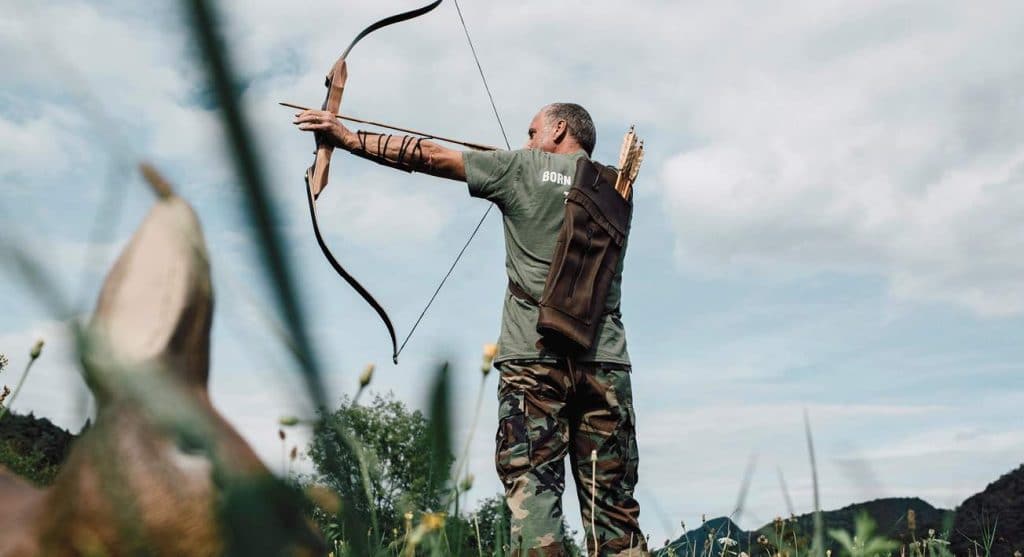 6 Wonderful Recurve Bows for Hunting - Shoot Your Target with Precision